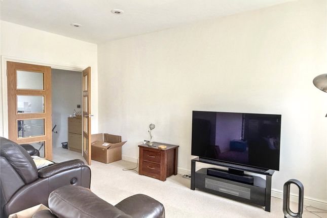 12, Sovereign Mews, Barnet photo 2