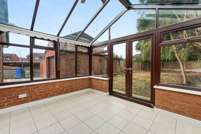 4 Avebury Close, Widnes photo 4