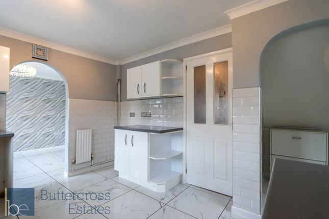 33 Fairfax Avenue, Newark photo 3