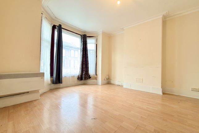 Harpour Road, BARKING photo 2