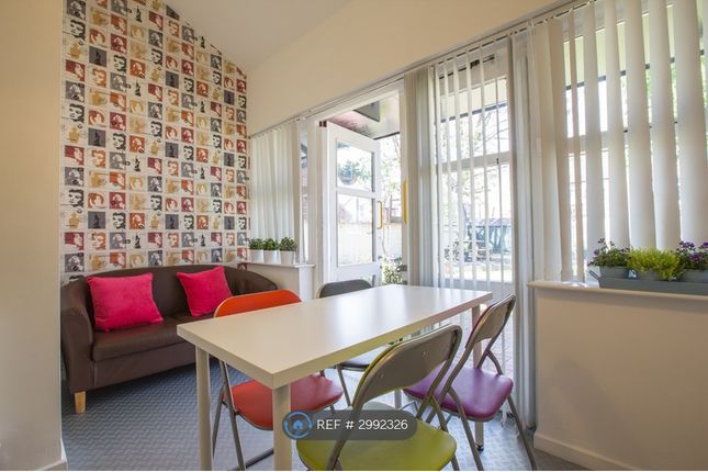 Rosies Cottage, A Albert Terrace, Middlesbrough photo 2
