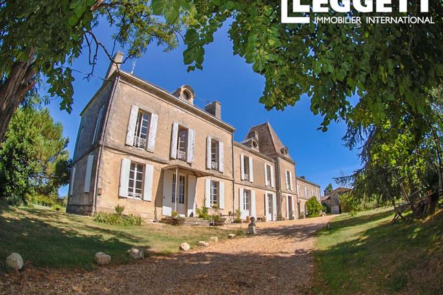 Thumbnail Villa for sale in Saint-Méard-De-Gurçon, Dordogne, Nouvelle-Aquitaine