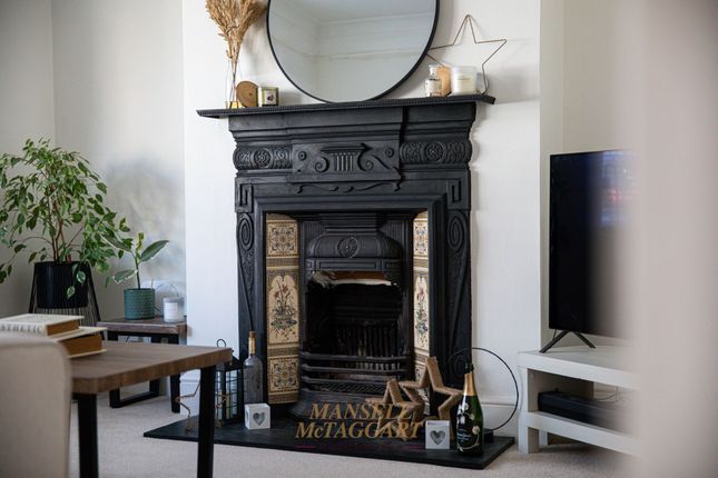20 Morton Road, East Grinstead photo 4