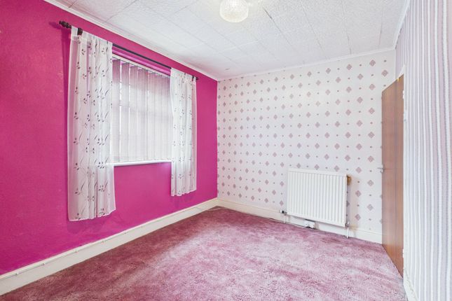 8 Bailey Street, Ebbw Vale photo 4