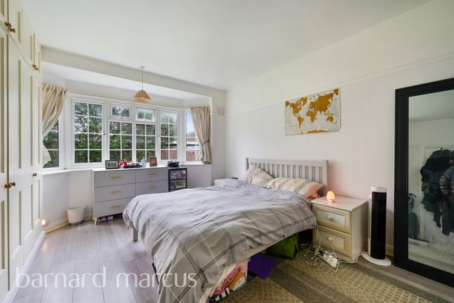 Maisonette for sale in Ditton Lawn, Portsmouth Road, Thames Ditton