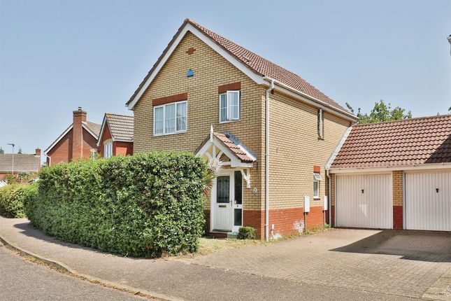 Thumbnail Detached house for sale in Mallow Way, Wymondham