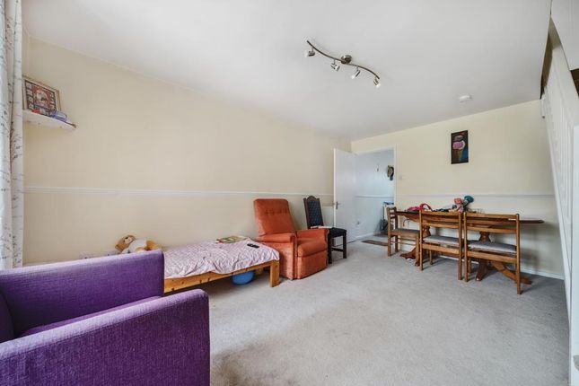 8 AVOCET WAY, Bicester, Bicester photo 4