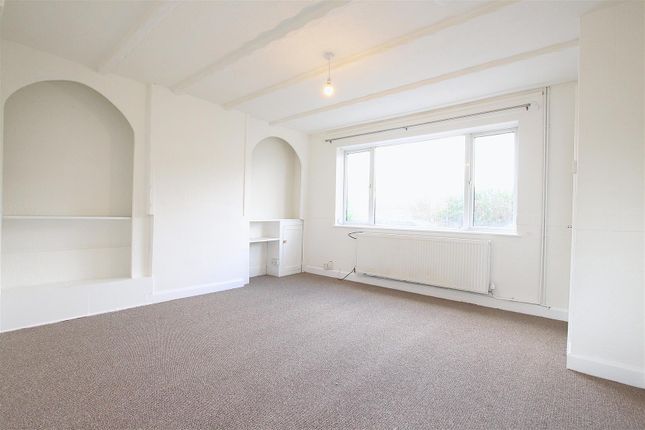39, Whiston Road, Northampton photo 2
