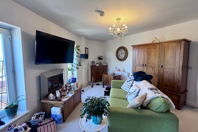 19, Underwood Court, Glenfield photo 4
