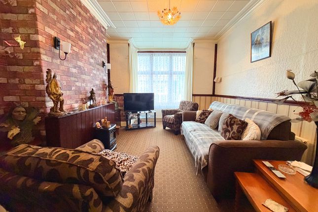 1 Haddon Grove, Sale photo 2