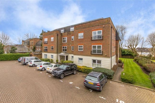 Thumbnail Flat to rent in London Road, St Albans