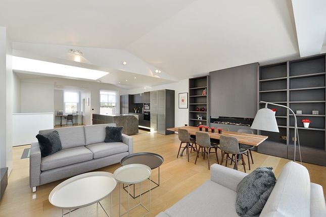 3, 76 Redcliffe Square-3-700