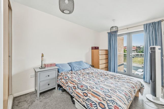 Apartment 16, The Ironworks, Birkhouse Lane, Huddersfield photo 4