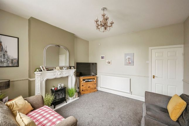 19, Furlong Road, Rotherham photo 2