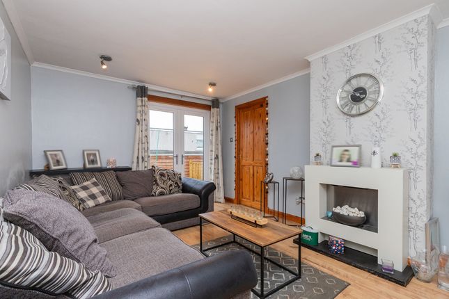 2, Craigieburn Road, Cumbernauld photo 3