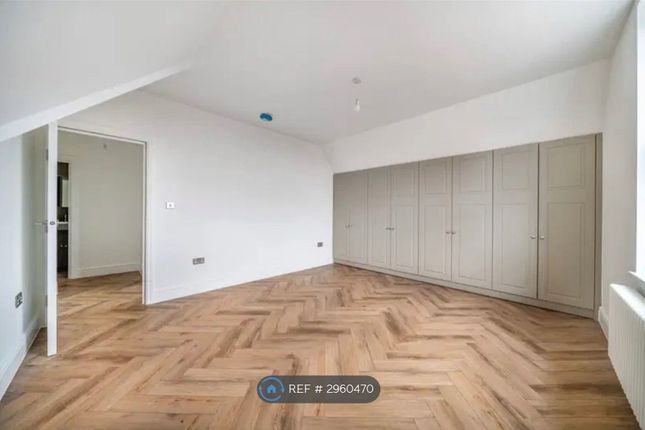 Flat, Craigmore Hall Crowborough Hill, Crowborough photo 5