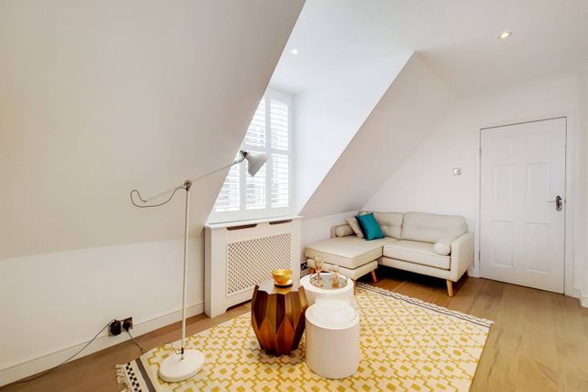 Thumbnail Flat to rent in The Mount, Hampstead, London