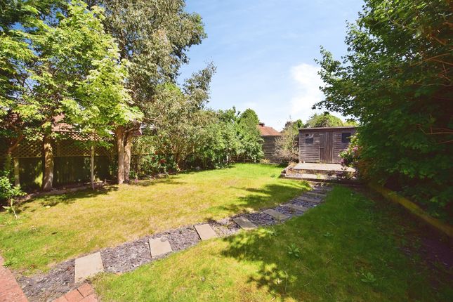 7, Sutton Road, Maidstone photo 3
