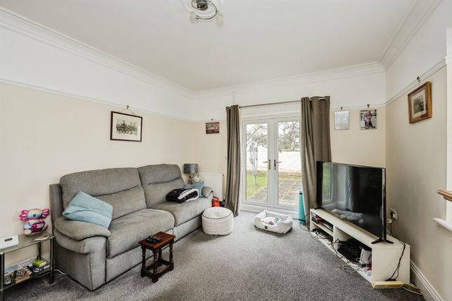Garnant House, Trinity Lane, Swansea photo 4