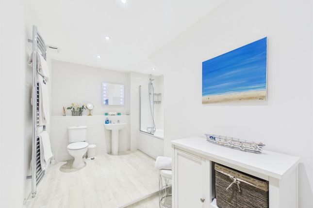 Annexe Bathroom