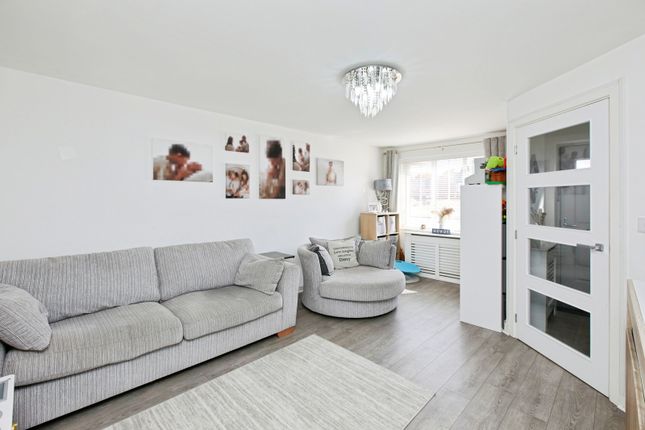 2, Greystoke Road, Derby photo 4