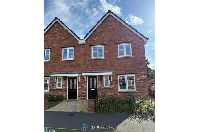 3-bed house on Sparrowhawk Crescent, Wootton, Northampton, £1,400/mo