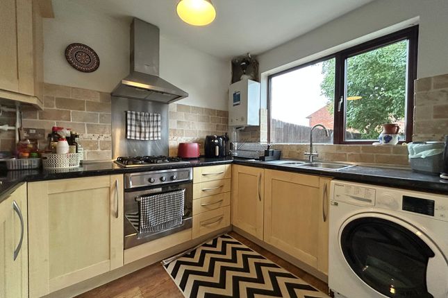 51 Challacombe, Milton Keynes photo 4