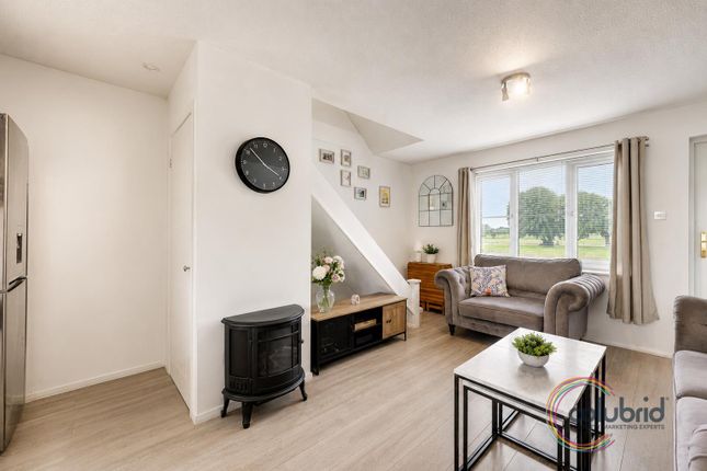 71, Colyers Reach, Chelmsford photo 4