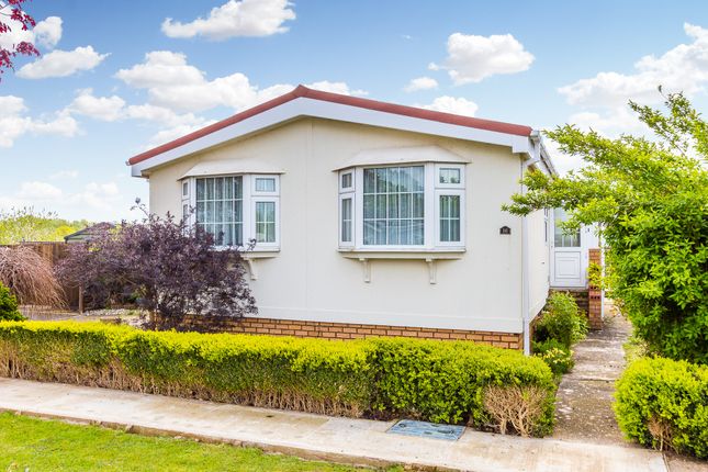 Thumbnail Houseboat for sale in Cottage Gardens, Bedford Road, Rushden