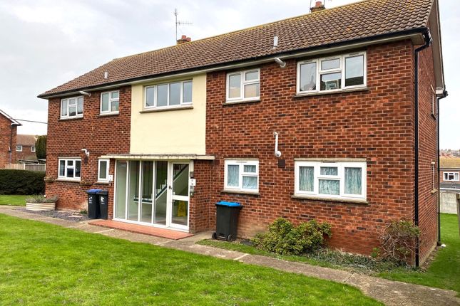 Thumbnail Flat for sale in Airedale Close, Margate