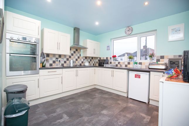 13, Mancetter Road, Atherstone photo 3