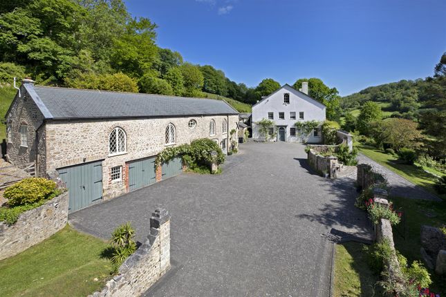 The Coach House Main 352812.Jpg