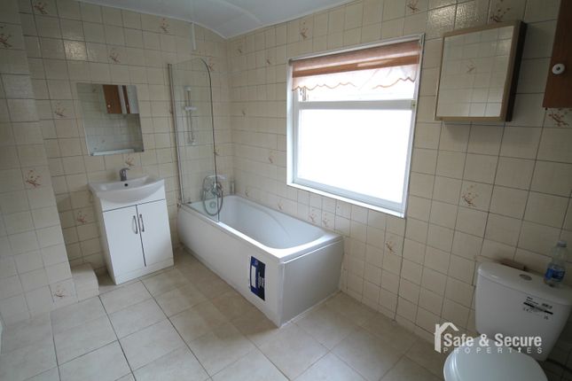 3, Pemberton Bank, Houghton-Le-Spring photo 5