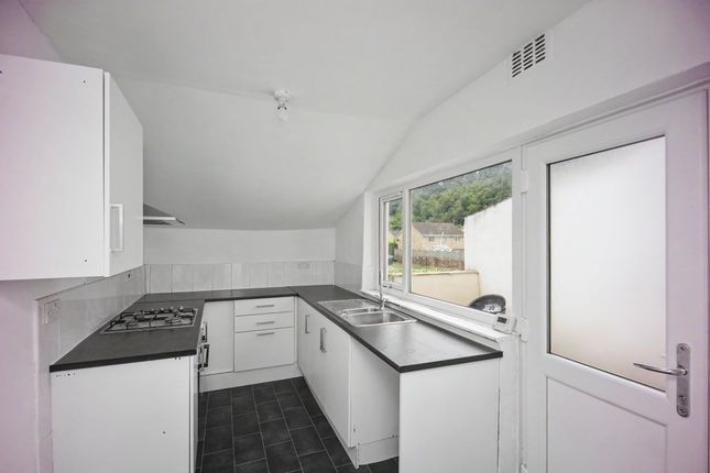 5, Elizabeth Street, Rossendale photo 4