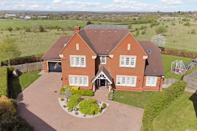 Thumbnail Detached house for sale in Priest Hill Close, Epsom