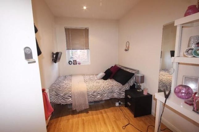 Thumbnail Terraced house to rent in Lovat Road, Preston