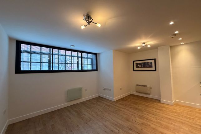 Apt 301, Derwent Foundry, Birmingham photo 3