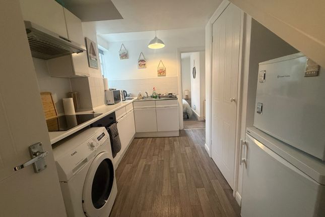 Flat 2, 9, Ranelagh Road, Kent photo 5