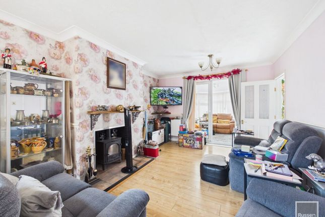 28, Ranworth Road, Norwich photo 3
