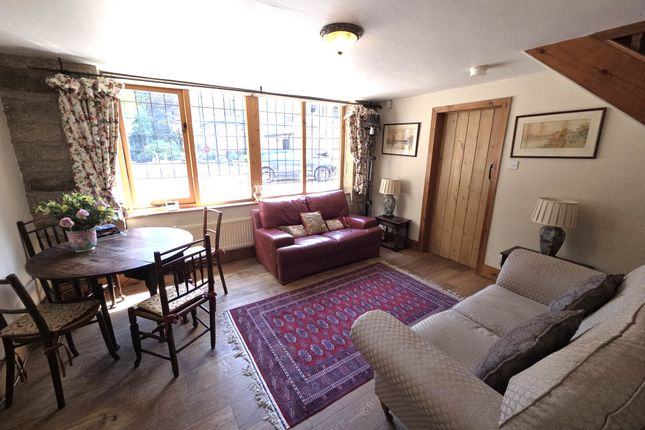 The Old Coach House, 6, Burlington Road, Buxton photo 2