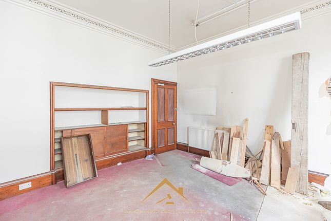Studio for sale in 1 Moray Place, High Street