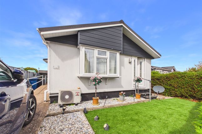 2-bed caravan on 94, Staverton Park, Cheltenham, £140,000
