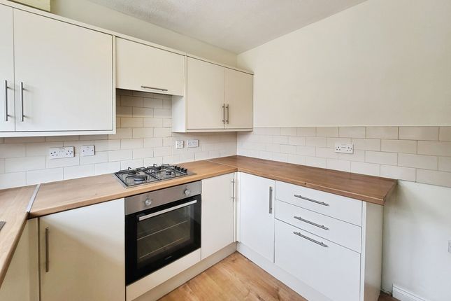 9 Everdon Close, Rugby photo 2