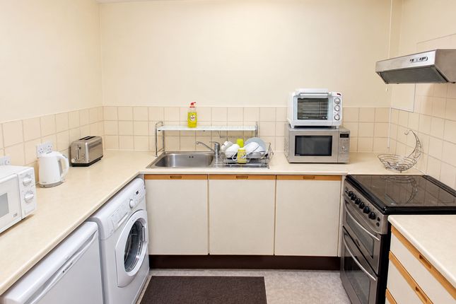 Flat 10, Norman House, London photo 3