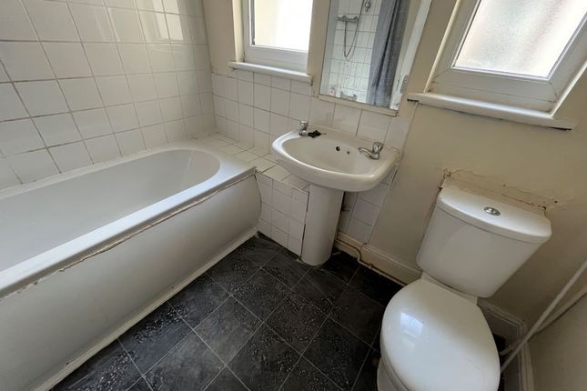 37, Greenfield Road, Colwyn Bay photo 5