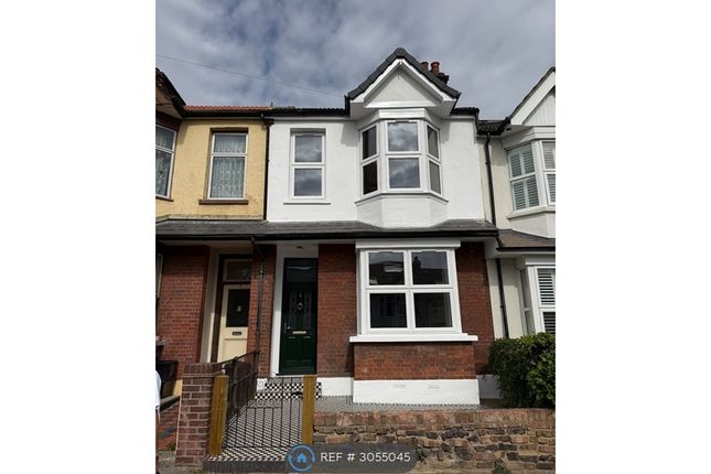 Ingatestone Road, Woodford Green photo 2