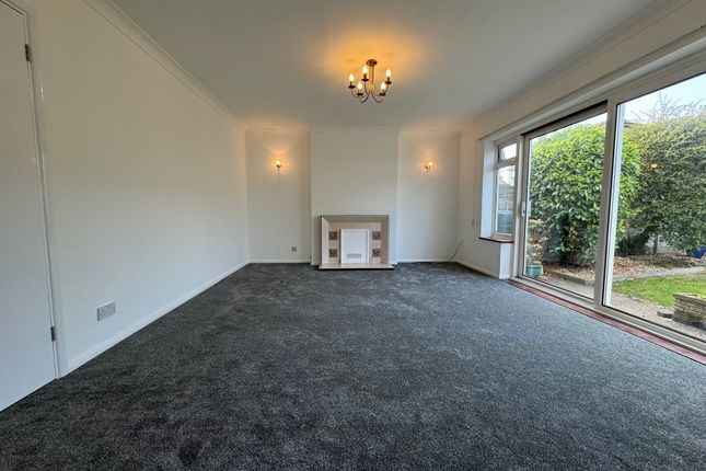 4, Millstream Gardens, POLEGATE photo 2