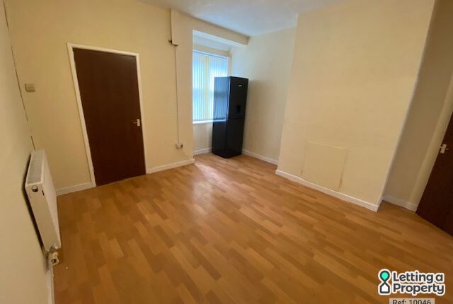 25, Canberra Street, Manchester photo 3