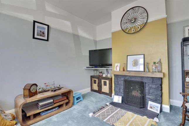 Camus, Woodmancote Lane, Emsworth photo 2
