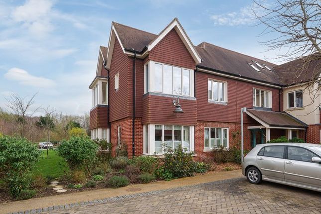 Property for sale in Hampshire Lakes, Oakleigh Square, Yateley Retirement Property